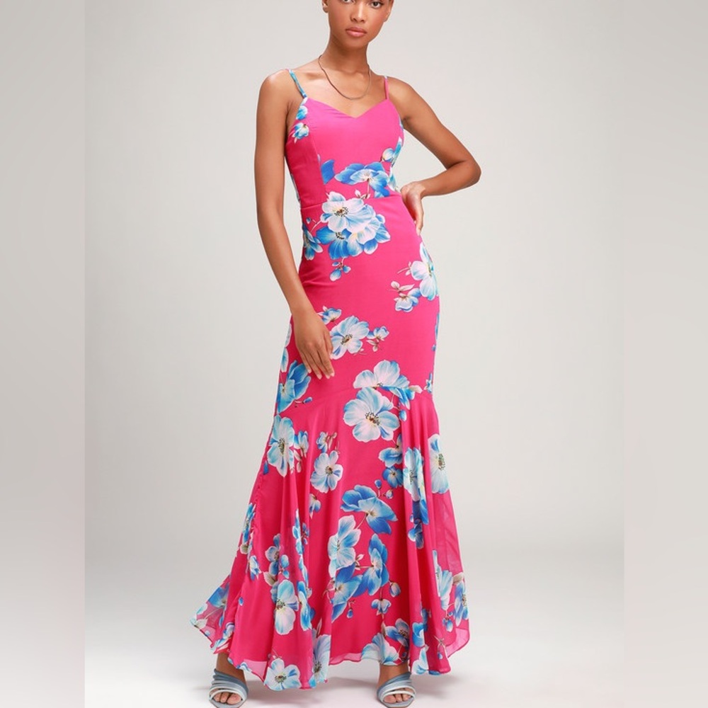 Lulu’s floral maxi dress